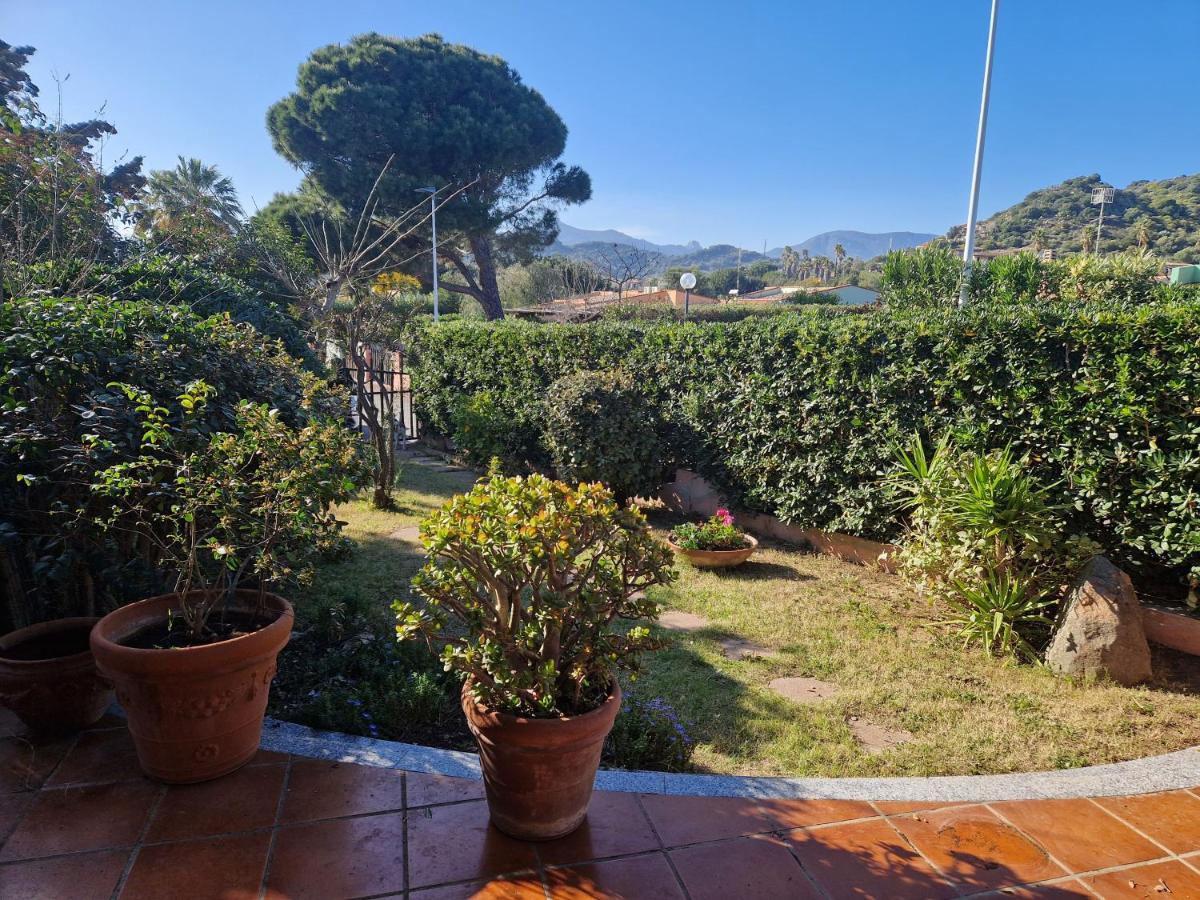 Domus Maura Villa Villasimius Buitenkant foto